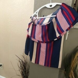 19 cooper one shoulder striped top size XSmall